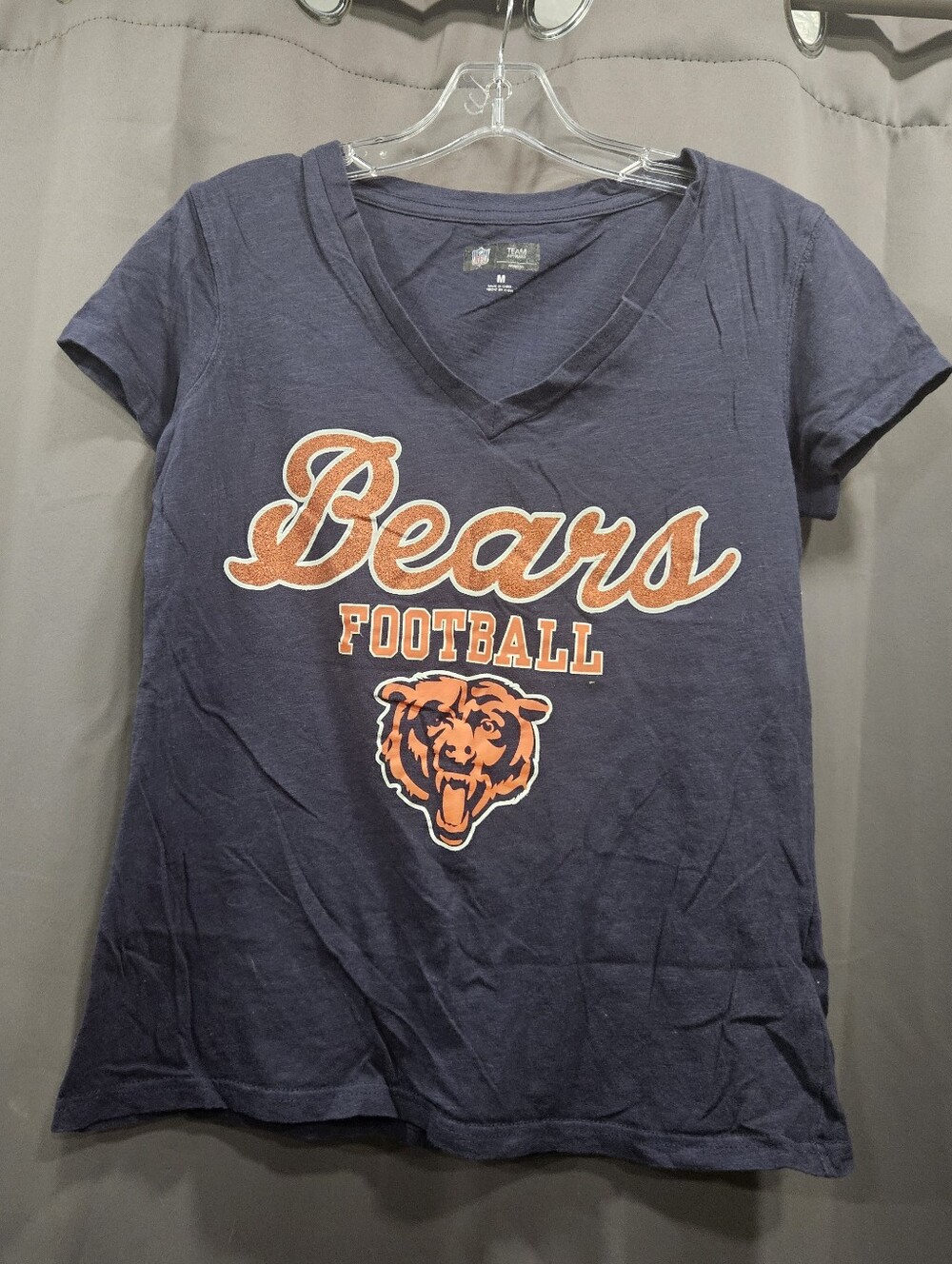 Womens NFL Chicago BEARS Football V-neck T-shirt
